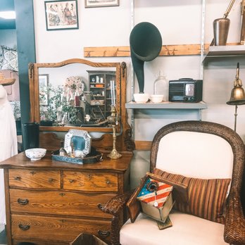 Eclectic Consignment - Used, Vintage & Consignment Near Me - Jackson, Wyoming