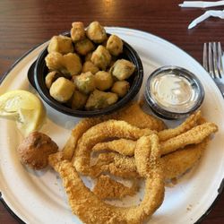 The Smokin' Bull - Catfish with fried okra