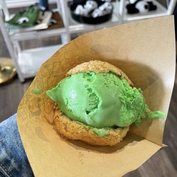 Puffy Pandy - Pandan ice cream puff - Desserts Near Me - Seattle, Washington