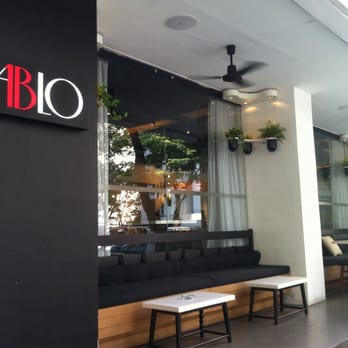 Pablo - The balconies are the best area to have a sit during a happy hour. - Bistros Near Me - Makati, NCR Pablo - The balconies are the best area to have a sit during a happy hour. - Bistros Near Me - Makati, NCR