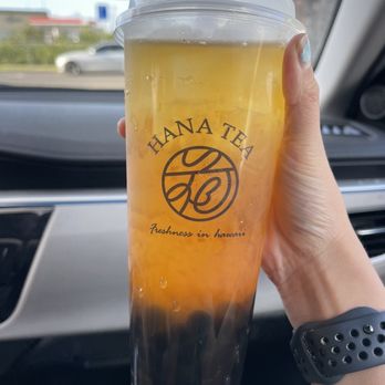 Hana Tea - Large Passionfruit Yuzu Green Tea - Bubble Tea Near Me - Honolulu, Hawaii Hana Tea - Large Passionfruit Yuzu Green Tea - Bubble Tea Near Me - Honolulu, Hawaii