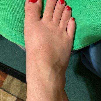 MK Nails - Gel Pedicure, 1 week after - Nail Salons Near Me - Hot Springs, Arkansas