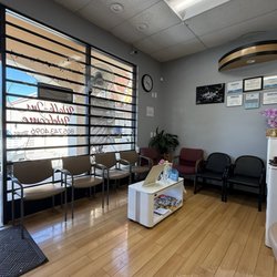 Famous Nails and Spa