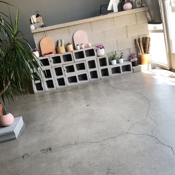 Slain Studios - Entrance/Check out desk - Nail Salons Near Me - Phoenix, Arizona