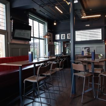 North Star - Inside - Pubs Near Me - London, XGL North Star - Inside - Pubs Near Me - London, XGL