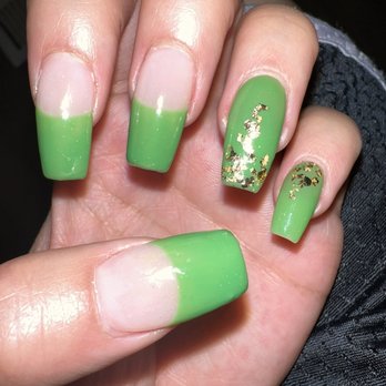 5280 Nails & Spa - Acrylic doesn't cover whole nail. - Nail Salons Near Me - Denver, Colorado