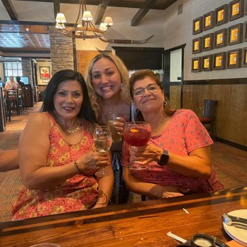 LongHorn Steakhouse - Steakhouses Near Me - Miami, Florida