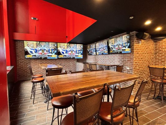 Continental Sports Lounge by null