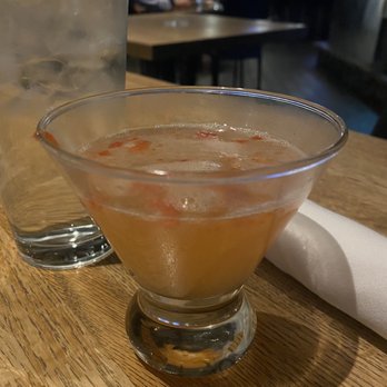 Pacific Table - Ladies Who Lunch - Sushi Bars Near Me - Fort Worth, Texas