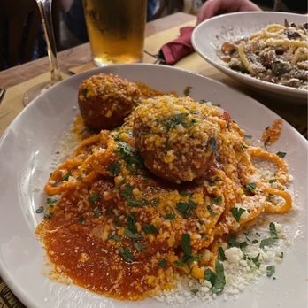 Cantina e Cucina - Spaghetti & meatballs - Cafeteria Near Me - Rome, RM