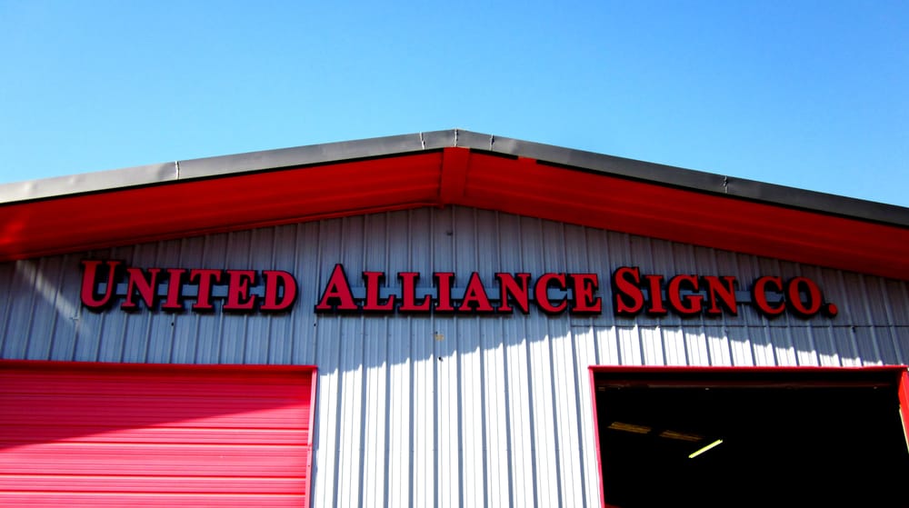 HOUSTON SIGN MAKERS Updated August 2024 17 Photos 4208 Washington