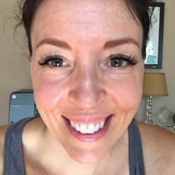 Lashes 2 Lacquer