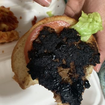 Atomic Wings - The burgers were burnt, there was no mayonnaise on the bun. 3 toppings were missing. - Halal Near Me - Jamaica, New York