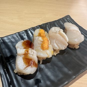 Waka Sakura - Conveyor Belt Sushi Near Me - Gardena, California