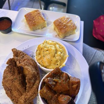 Truffle Chicago - Soul Food Near Me - Chicago, Illinois