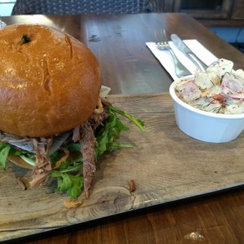 Red Maple - Brisket burger with red potato salad - Cafes Near Me - Los Angeles, California Red Maple - Brisket burger with red potato salad - Cafes Near Me - Los Angeles, California