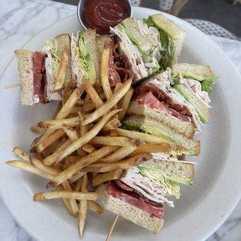 The Henry - Club sandwich - Coffee & Tea Near Me - Coronado, California The Henry - Club sandwich - Coffee & Tea Near Me - Coronado, California