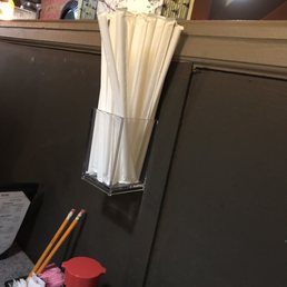 Clever straw storage Clever straw storage