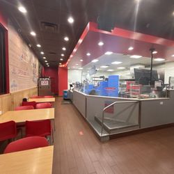 Domino’s Pizza - Clean shop!
