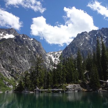 Colchuck Lake - Hiking Near Me - Leavenworth, Washington Colchuck Lake - Hiking Near Me - Leavenworth, Washington