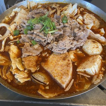 Boiling Point - Taiwanese Near Me - Tukwila, Washington