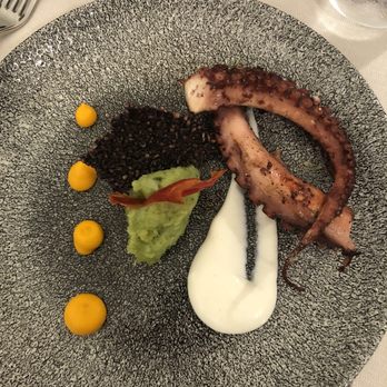Osteria Quatro Pass - Grilled octopus - Italian Near Me - Varenna, SO Osteria Quatro Pass - Grilled octopus - Italian Near Me - Varenna, SO