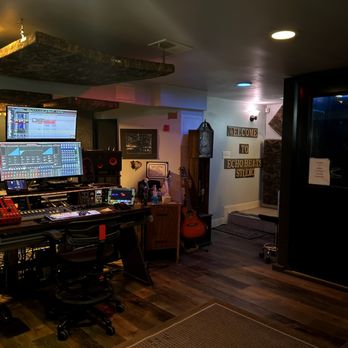 Elevate Studio - The space - Elevate Studio - Recording & Rehearsal Studios Near Me - Chicago, Illinois