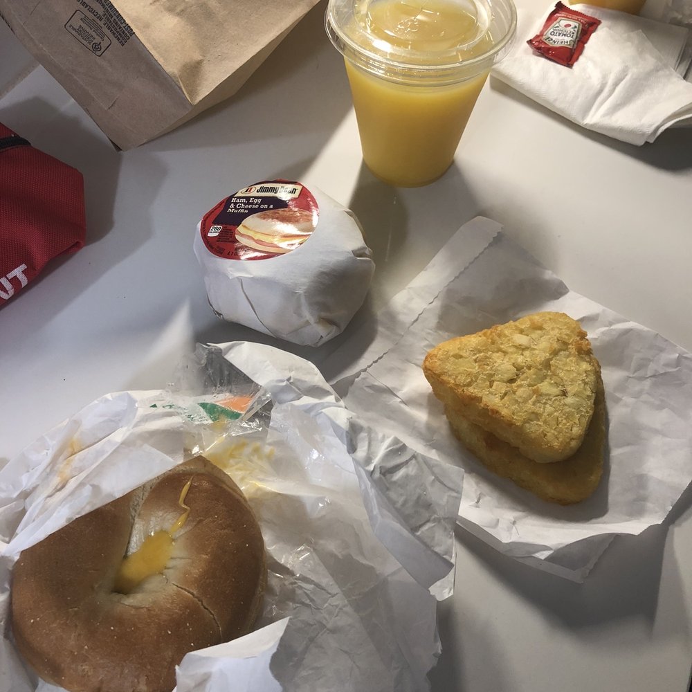 The Point Hotel & Suites - Breakfast - Hotels Near Me - Orlando, Florida