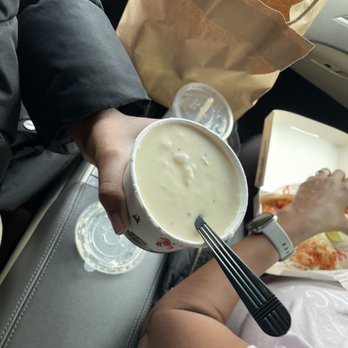 Cousins Maine Lobster - Clam chowder - Seafood Near Me - Wayne, New Jersey