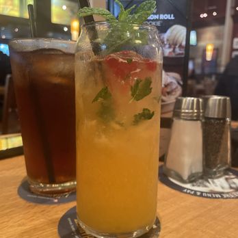 BJ's Restaurant & Brewhouse - Boba-licious Mango Sparkler - New American Near Me - Downey, California