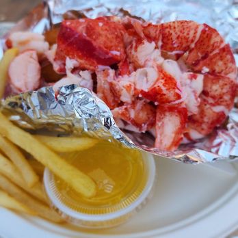 Red's Eats - Seafood Near Me - Wiscasset, Maine