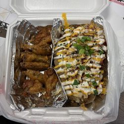 3 G Eats - The honey + bay wings and chicken bacon ranch potato.