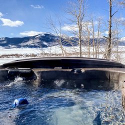 Colorado Custom Spas - Tuff Spas are the best mountain hot tub available