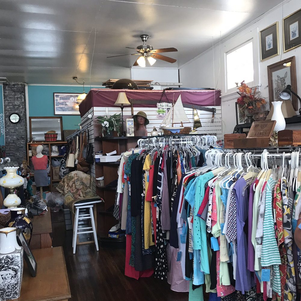 Janet’s Treasures - Clothing a little pricey for consignment and brands - Used, Vintage & Consignment Near Me - Goochland, Virginia