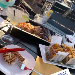 Mamajuana Restaurant & Lounge