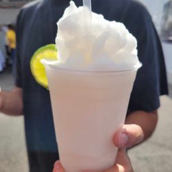 Exhale Cafe & Bake Shop - Colombian limonada de coco