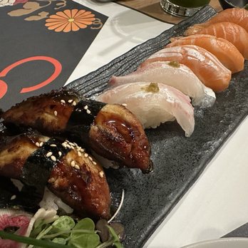 Cavi Sushi - Nigiri! Front to back: unagi, red snapper, salmon belly, and salmon. - Sushi Bars Near Me - Glendale, California