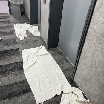 Comfort Inn & Suites - Towels on hallway floor - Hotels Near Me - York, Pennsylvania