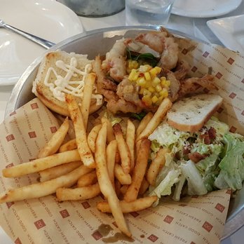 Good Catch Boil House - Soft shell crab sandwich - Cajun/Creole Near Me - Markham, Ontario