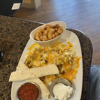 Another Broken Egg Cafe - Southwest scrambler - Breakfast & Brunch Near Me - Pearland, Texas