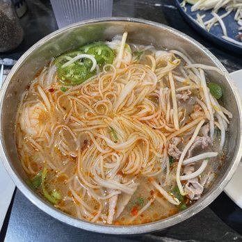 Pho Momma - #4 lean beef with toppings - Noodles Near Me - Sacramento, California Pho Momma - #4 lean beef with toppings - Noodles Near Me - Sacramento, California