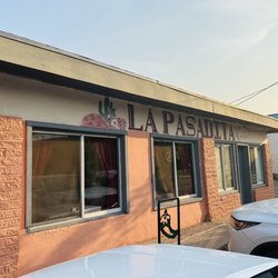 La Pasadita Cafe - Outside
