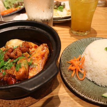 An Nam - CAT FISH - CLAYPOT - Vietnamese Near Me - Somerville, Massachusetts