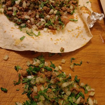 Taqueria HOY! - I asked for little onion, guess they don't need twice a month customers, bye! - Mexican Near Me - Anaheim, California