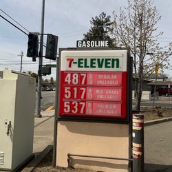 7-Eleven - 11 cents off per gallon with app