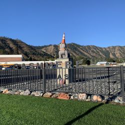 Cashmere High School - Bulldog statue out front.