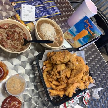 Georgia's Catfish Kitchen - Super seafood platter - Seafood Near Me - Humble, Texas