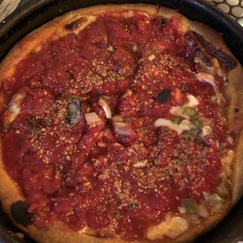 Gino's East - South Loop - Deep dish pizza! - Pizza Near Me - Chicago, Illinois