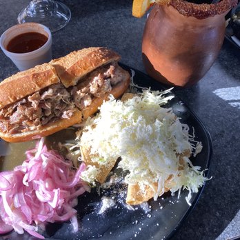 Pika Tortas Ahogadas - Mexican Near Me - Paramount, California