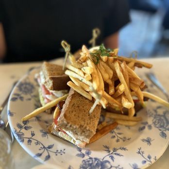 LITTLE HEN - Updated May 2025 - 1435 Photos & 733 Reviews - 4579 Weston ...